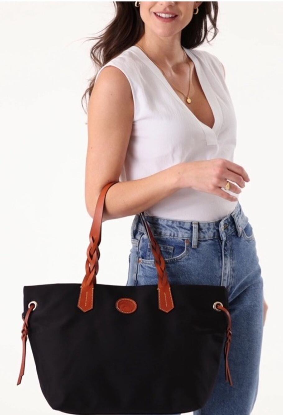 $278 Dooney and Bourke Nylon Shopper in Black EUC